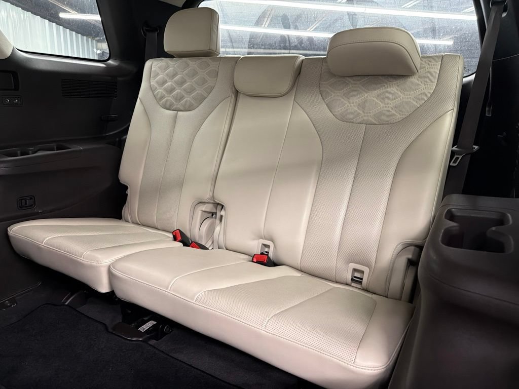 Used 2020 Hyundai Palisade Limited FWD image 12
