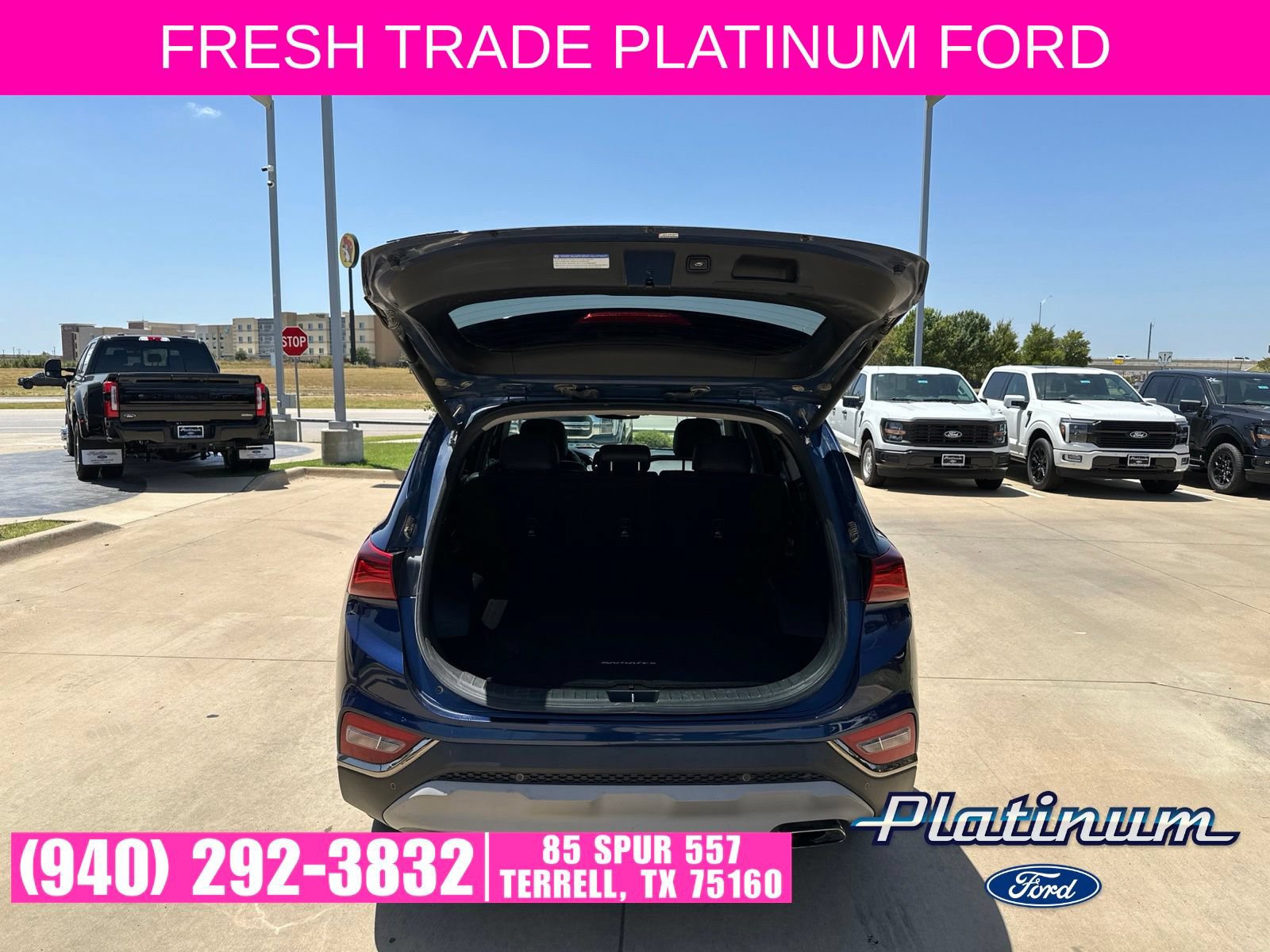 Used 2020 Hyundai Santa Fe Limited w/ Cargo Package FWD image 5