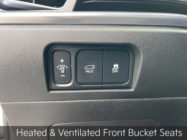 Certified 2025 Kia Sorento SX Prestige w/ Olive Brown Leather Package image 11