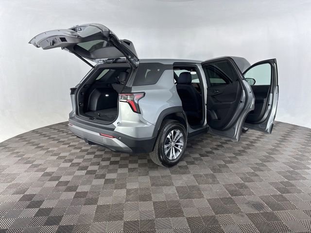 Used 2026 Chevrolet Equinox LT w/ Convenience Package II image 14