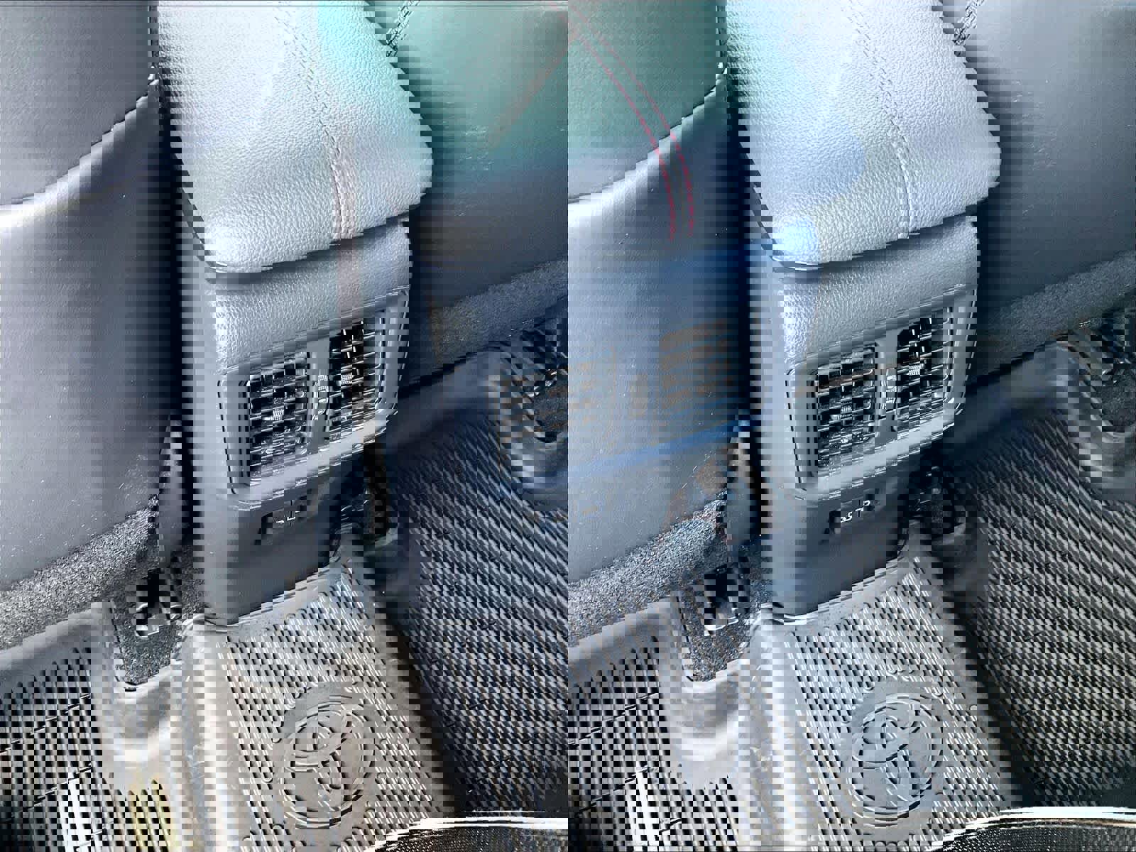 Certified 2023 Toyota RAV4 XSE image 28