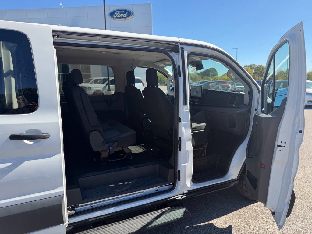 Used 2023 Ford Transit 350 XLT RWD image 12