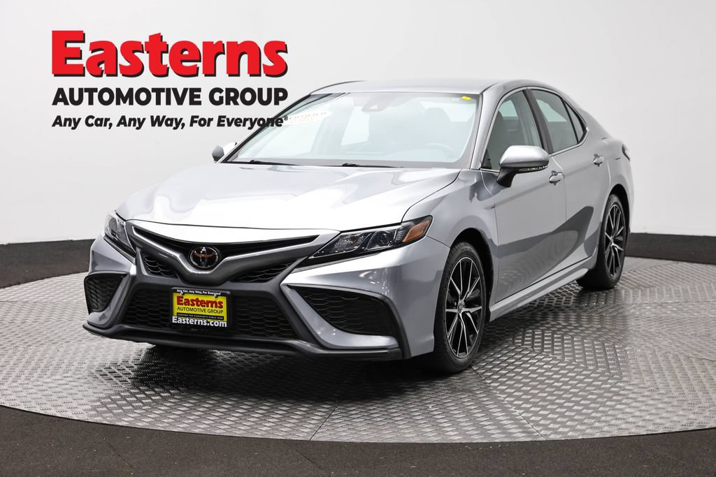 Used 2023 Toyota Camry SE