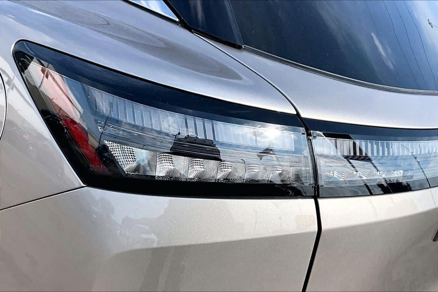 Certified 2026 Nissan Murano SL w/ Comfort Package AWD/4WD image 29