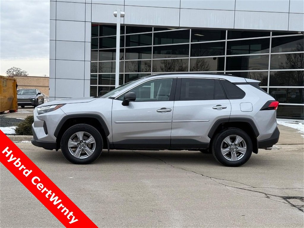 Used 2024 Toyota RAV4 LE image 6