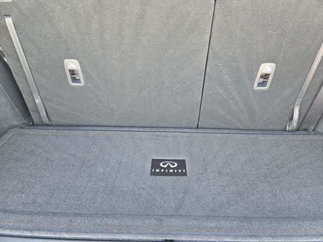 Certified 2026 INFINITI QX60 Luxe w/ Cargo Package AWD/4WD image 19