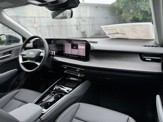 New 2026 Audi Q3 quattro 2.0T AWD/4WD image 14