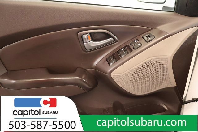 Used 2015 Hyundai Tucson Limited w/ Option Group 03 AWD/4WD image 11