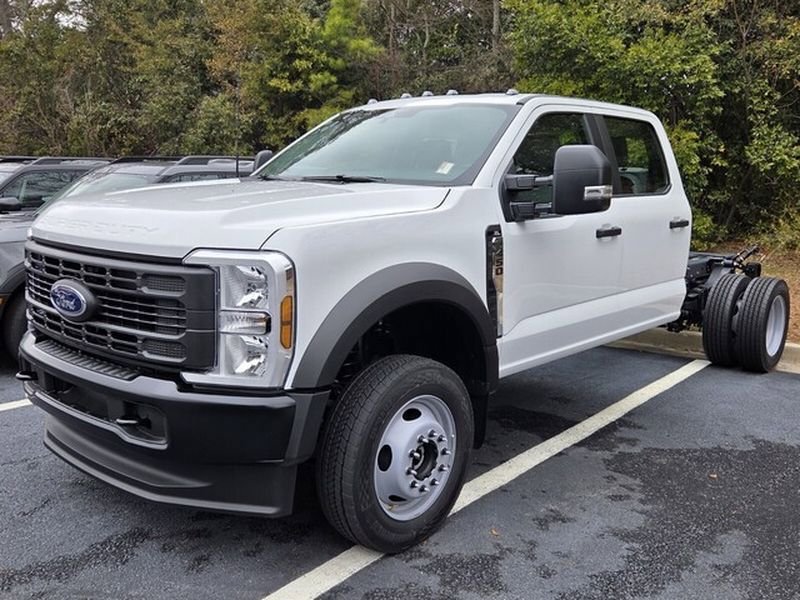 New 2026 Ford F450 XL image 3