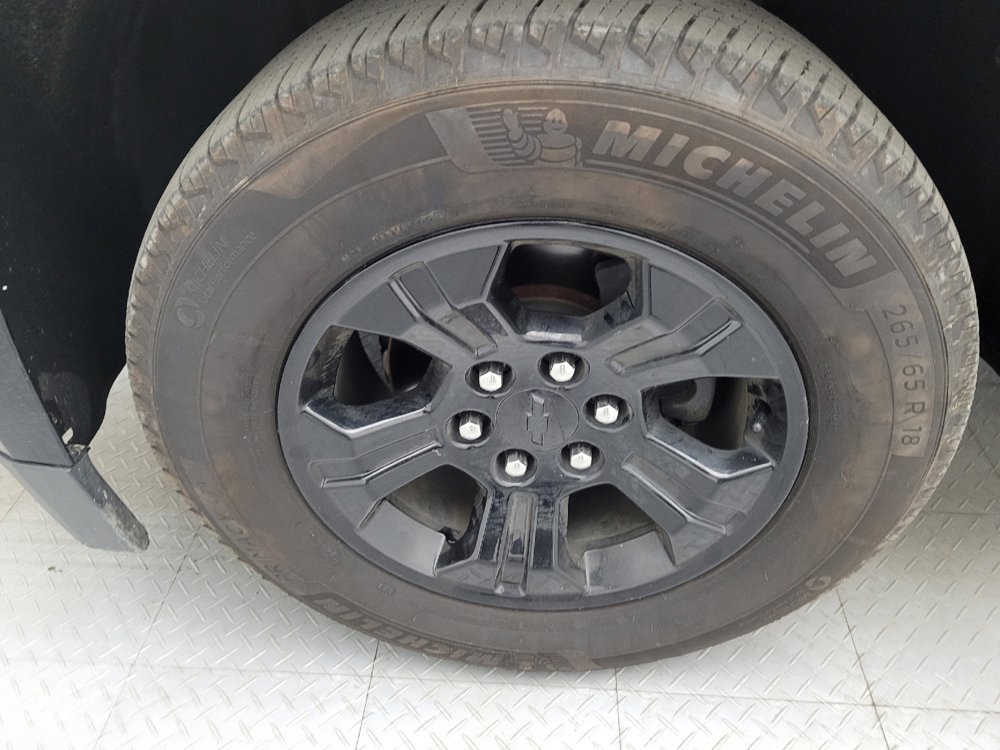 Used 2020 Chevrolet Tahoe LS w/ Enhanced Driver Alert Package RWD image 31