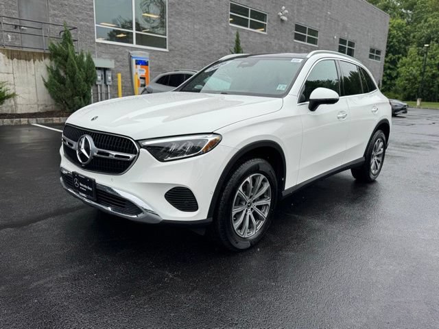 Used 2026 Mercedes-Benz GLC 300 4MATIC image 7