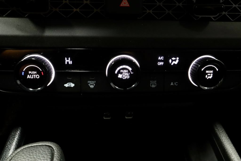 Used 2025 Honda Accord LX image 29