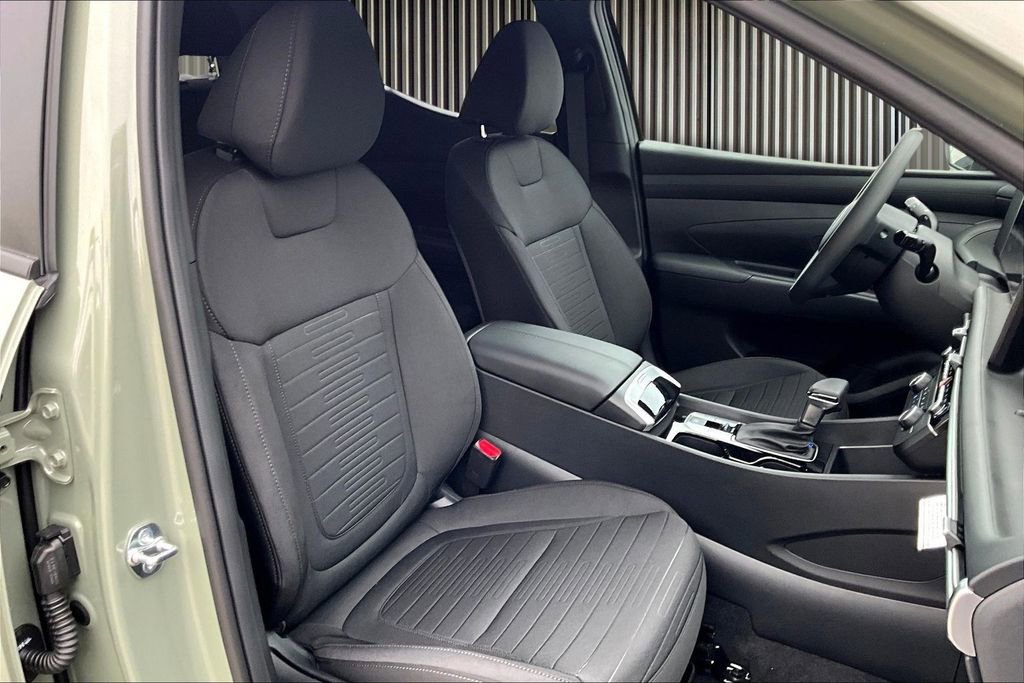 New 2026 Hyundai Santa Cruz SE image 9