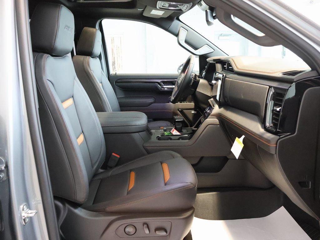 New 2026 GMC Sierra 1500 AT4 w/ AT4 Premium Package AWD/4WD image 44