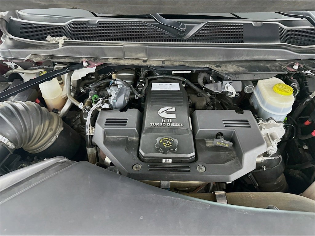 Used 2022 RAM 2500 Limited image 32