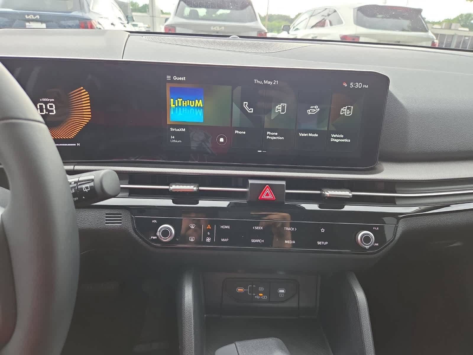 New 2026 Kia Sportage LX w/ LX Convenience Package FWD image 10