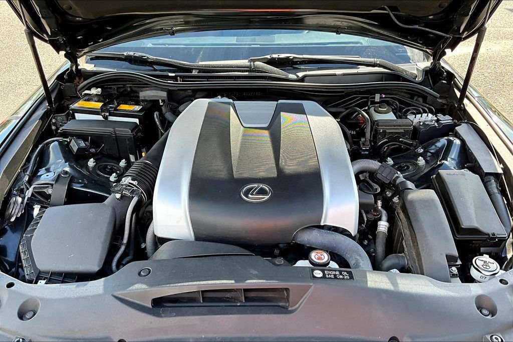 Used 2022 Lexus IS 300 AWD w/ Premium Package image 30