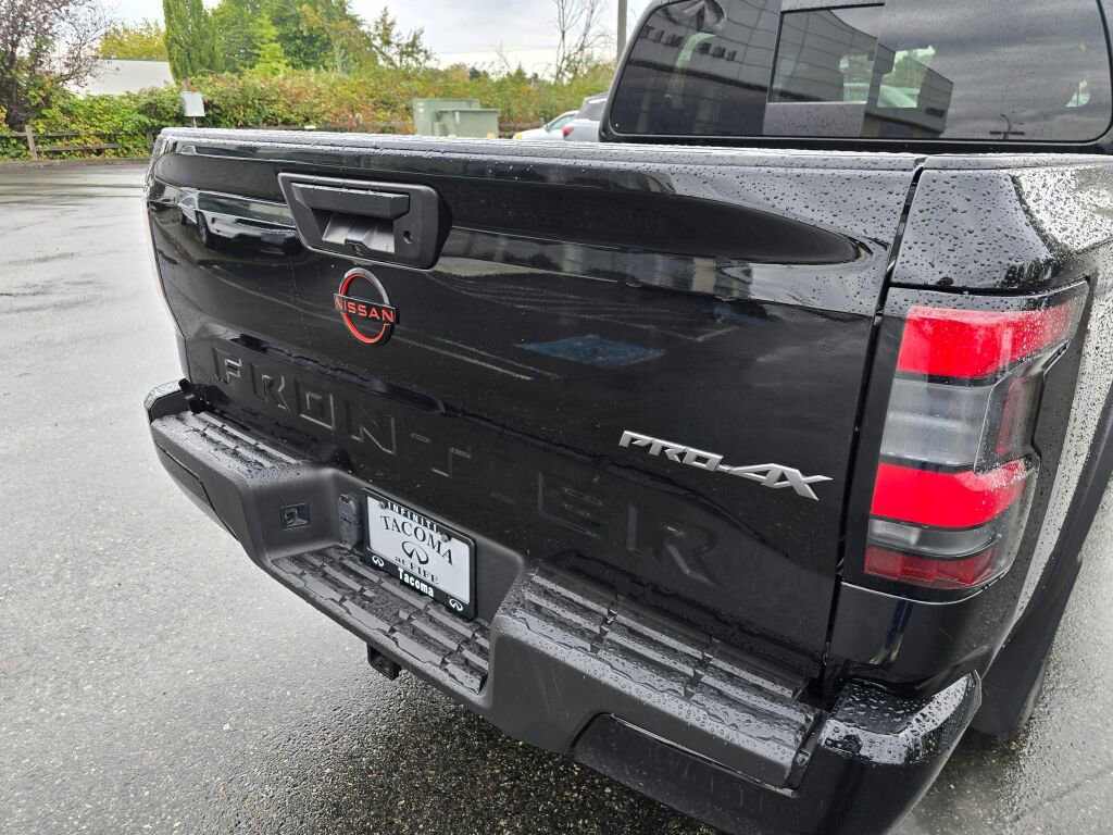 Used 2023 Nissan Frontier PRO-4X w/ Tow Package image 13