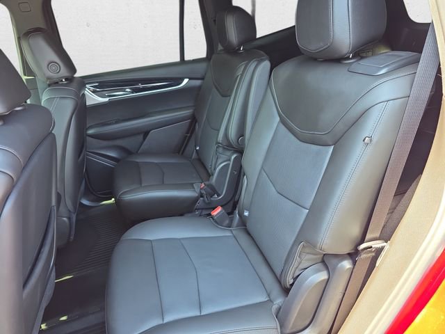 Certified 2025 Cadillac XT6 Premium Luxury w/ Technology Package AWD/4WD image 16