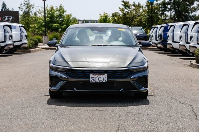 Certified 2025 Hyundai Elantra SEL FWD image 7