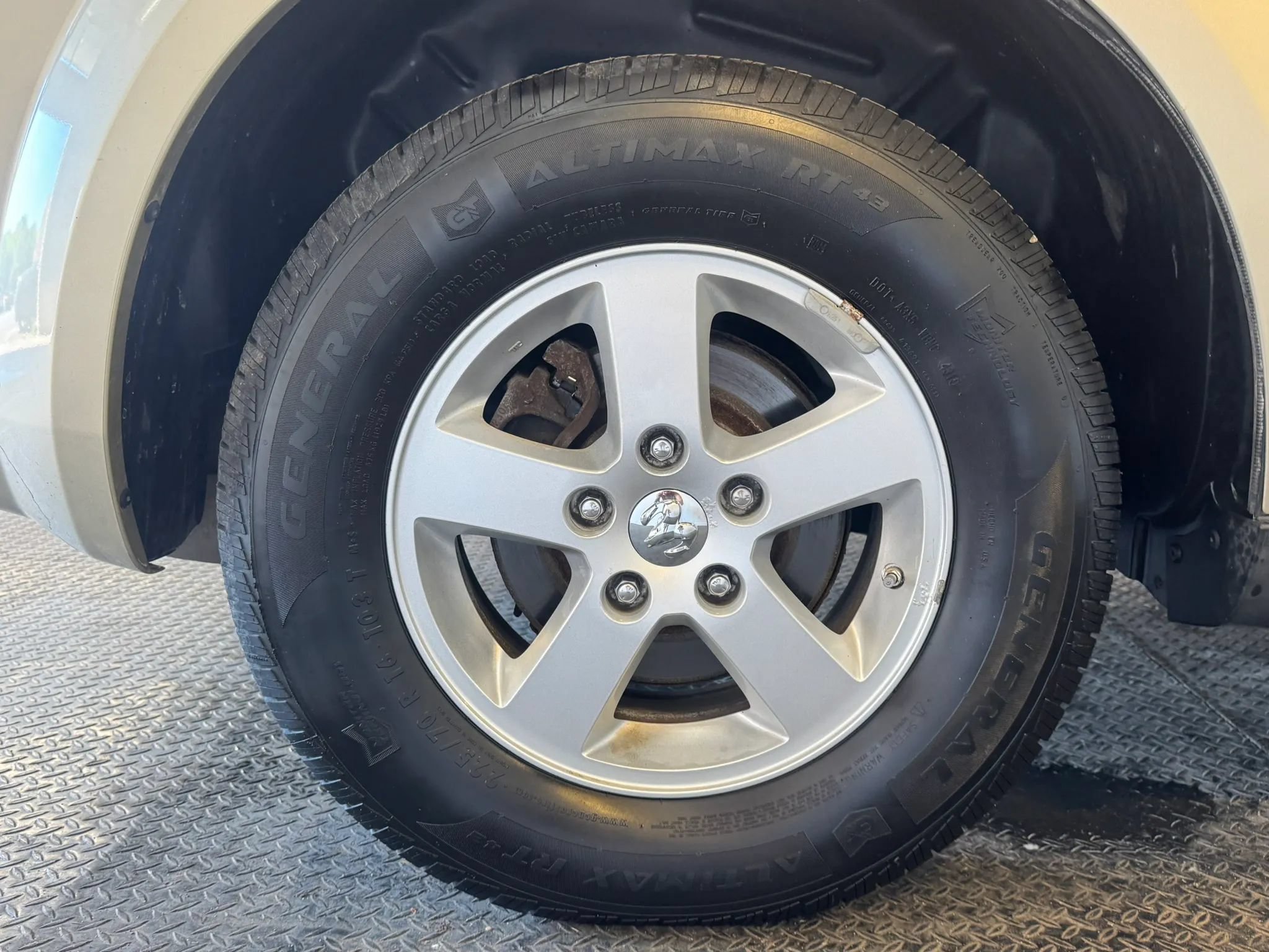Used 2010 Dodge Journey SE w/ Popular Equipment Group FWD image 37