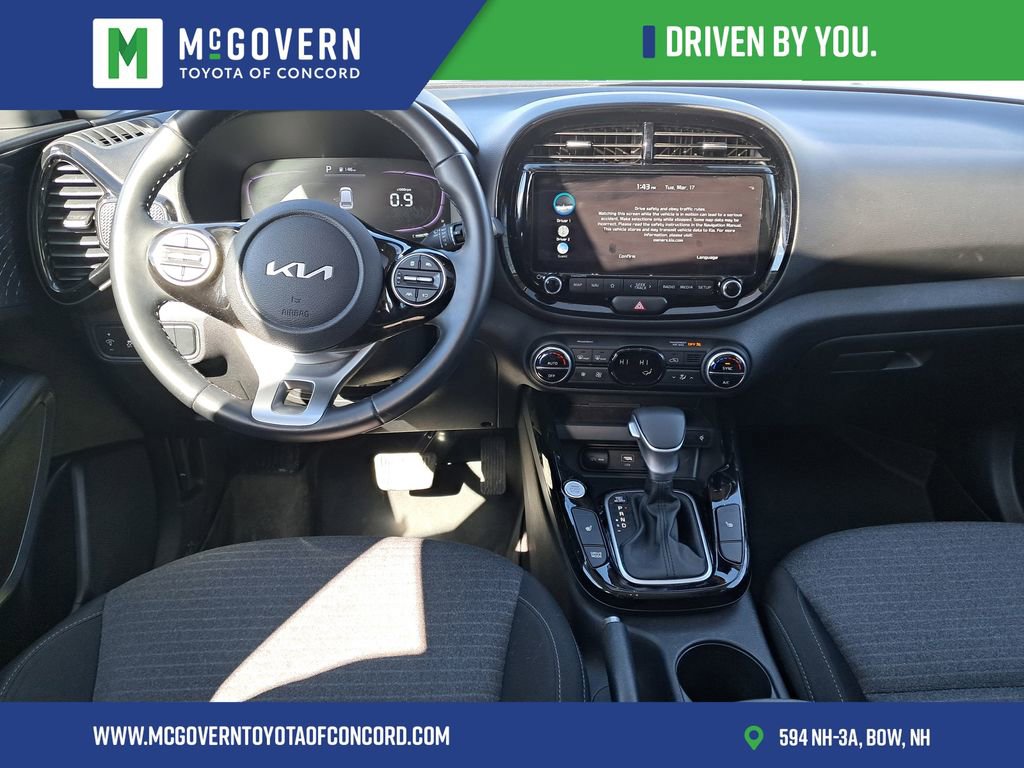 Used 2023 Kia Soul EX image 16