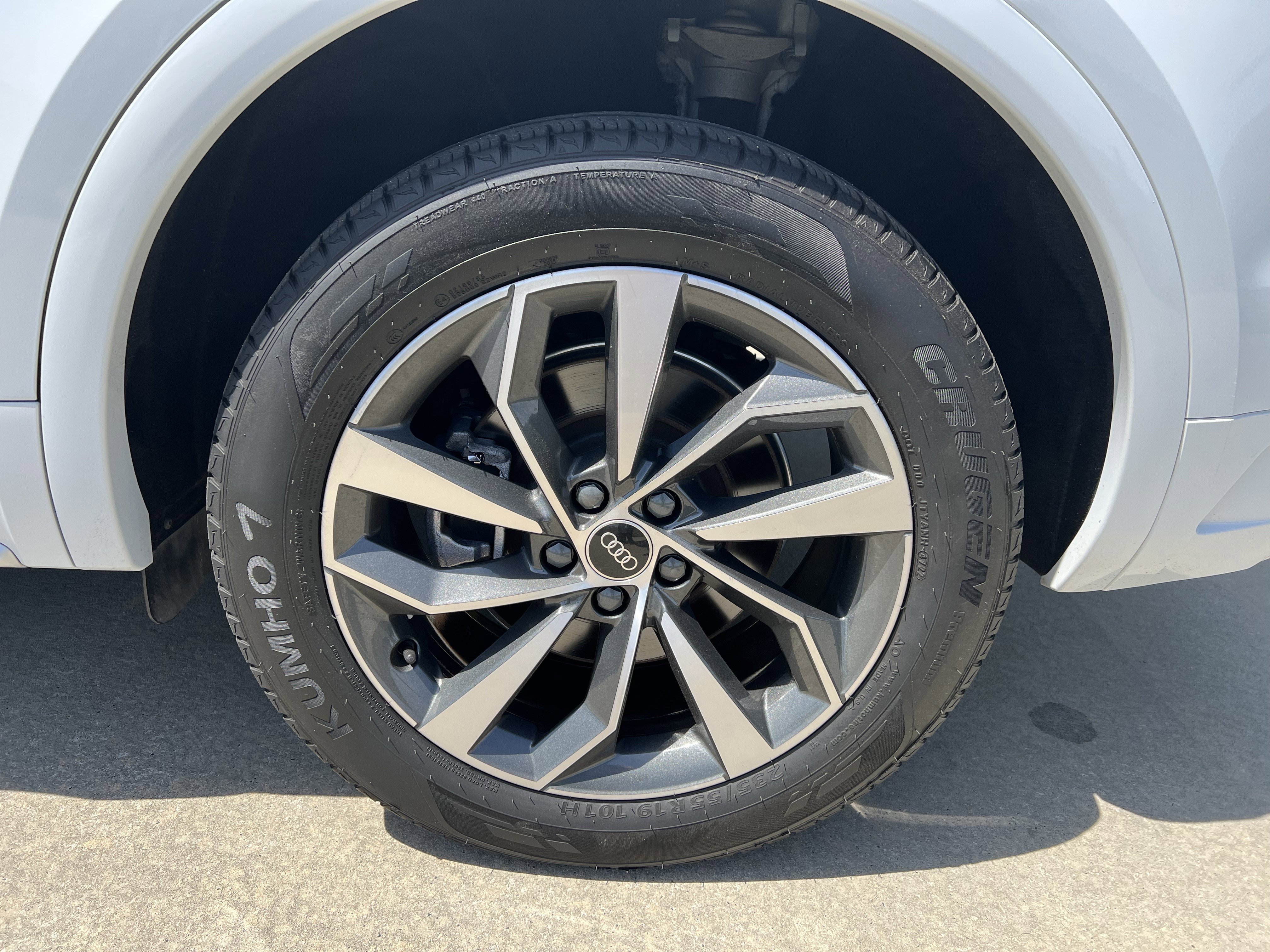 Certified 2023 Audi Q5 2.0T Premium Plus w/ Premium Plus Package AWD/4WD image 13
