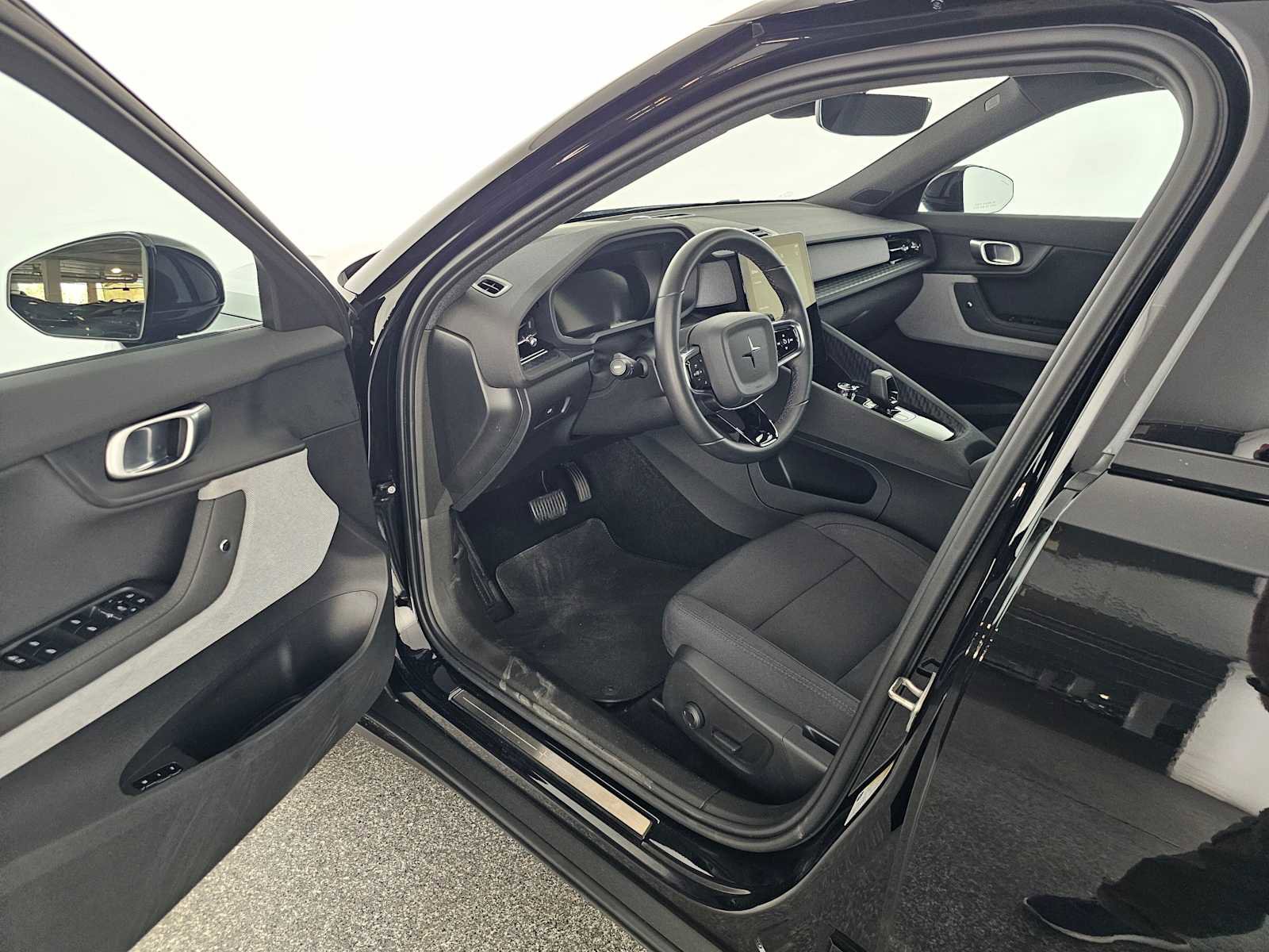Used 2024 Polestar Polestar 2 image 19