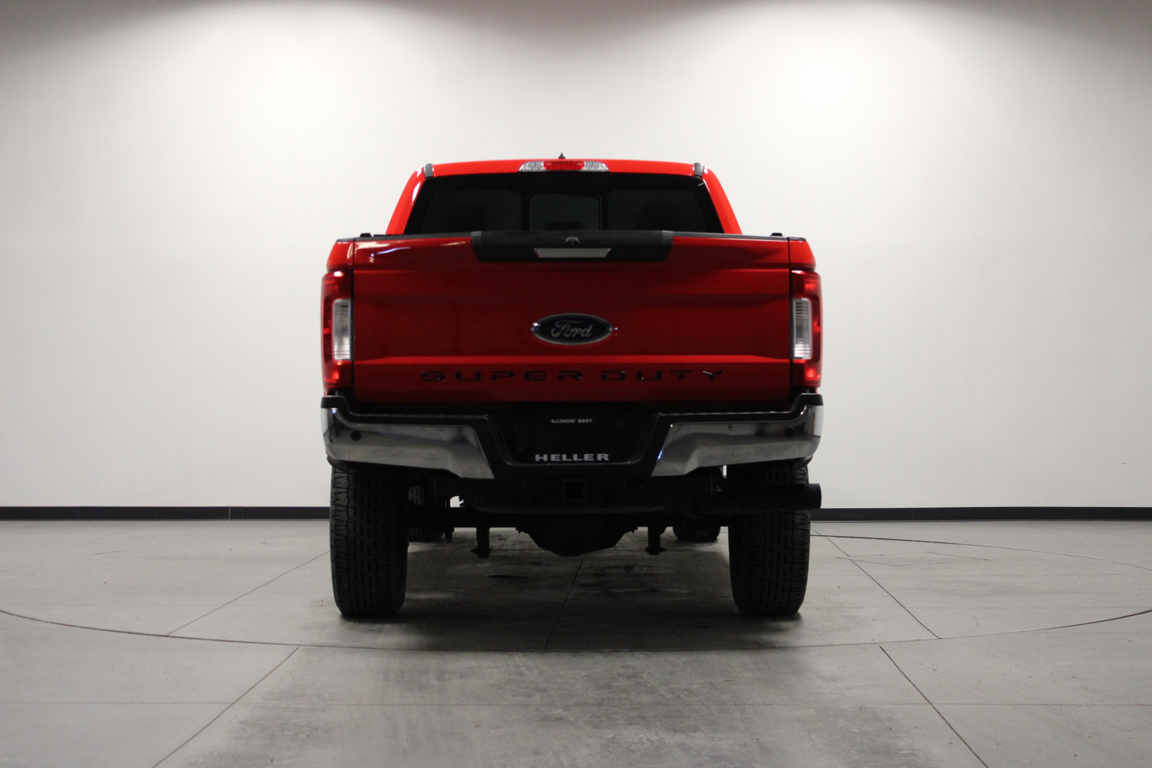 Used 2019 Ford F250 Lariat w/ Lariat Value Package image 5