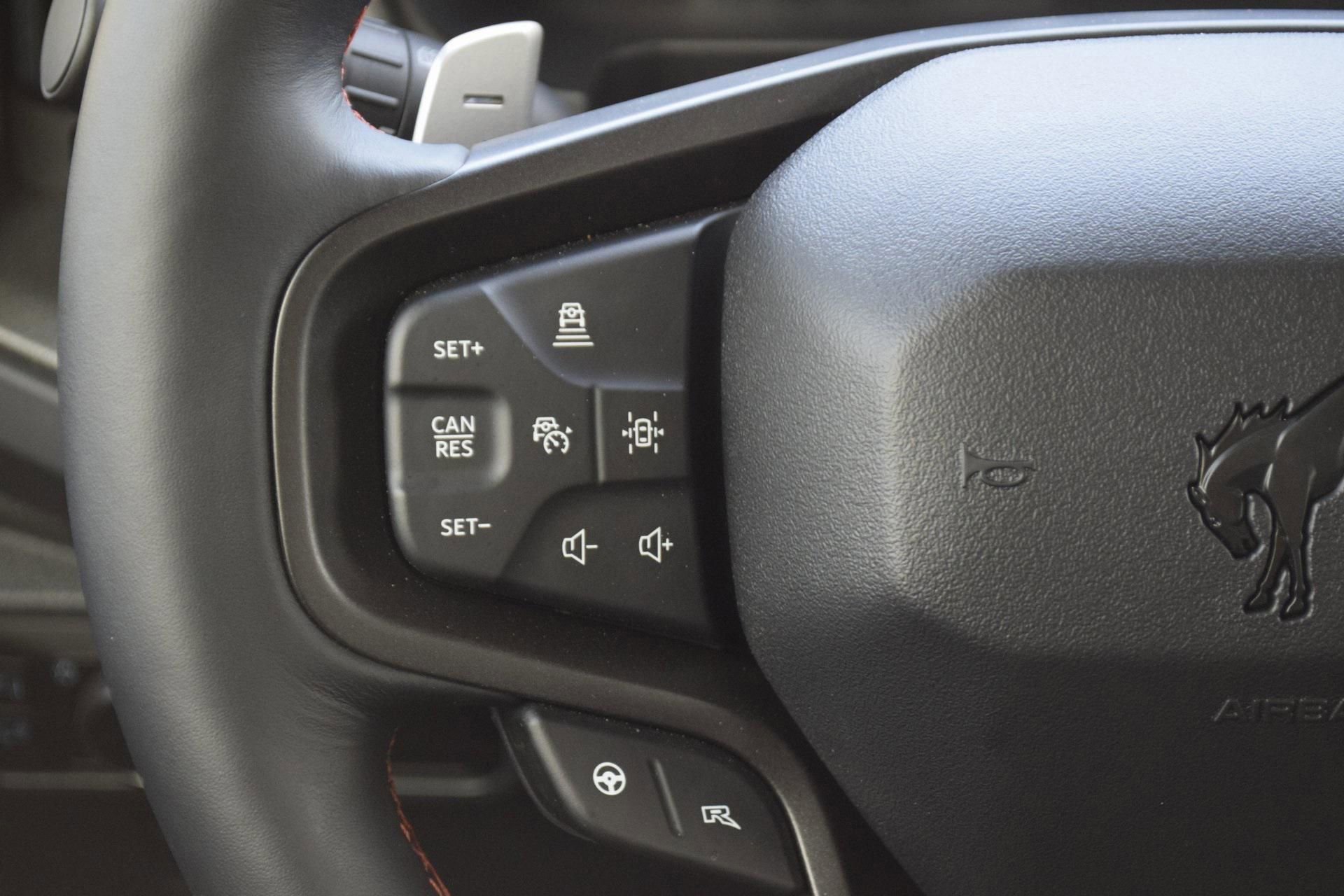 New 2025 Ford Bronco Raptor image 9