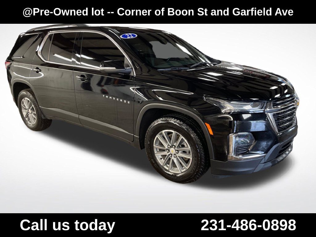 Used 2022 Chevrolet Traverse LT w/ LPO, Floor Liner Package AWD/4WD image 7