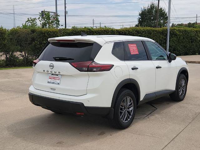 Certified 2025 Nissan Rogue S FWD image 5