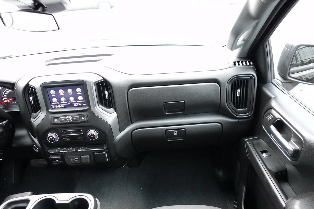 Used 2024 Chevrolet Silverado 1500 Custom AWD/4WD image 40