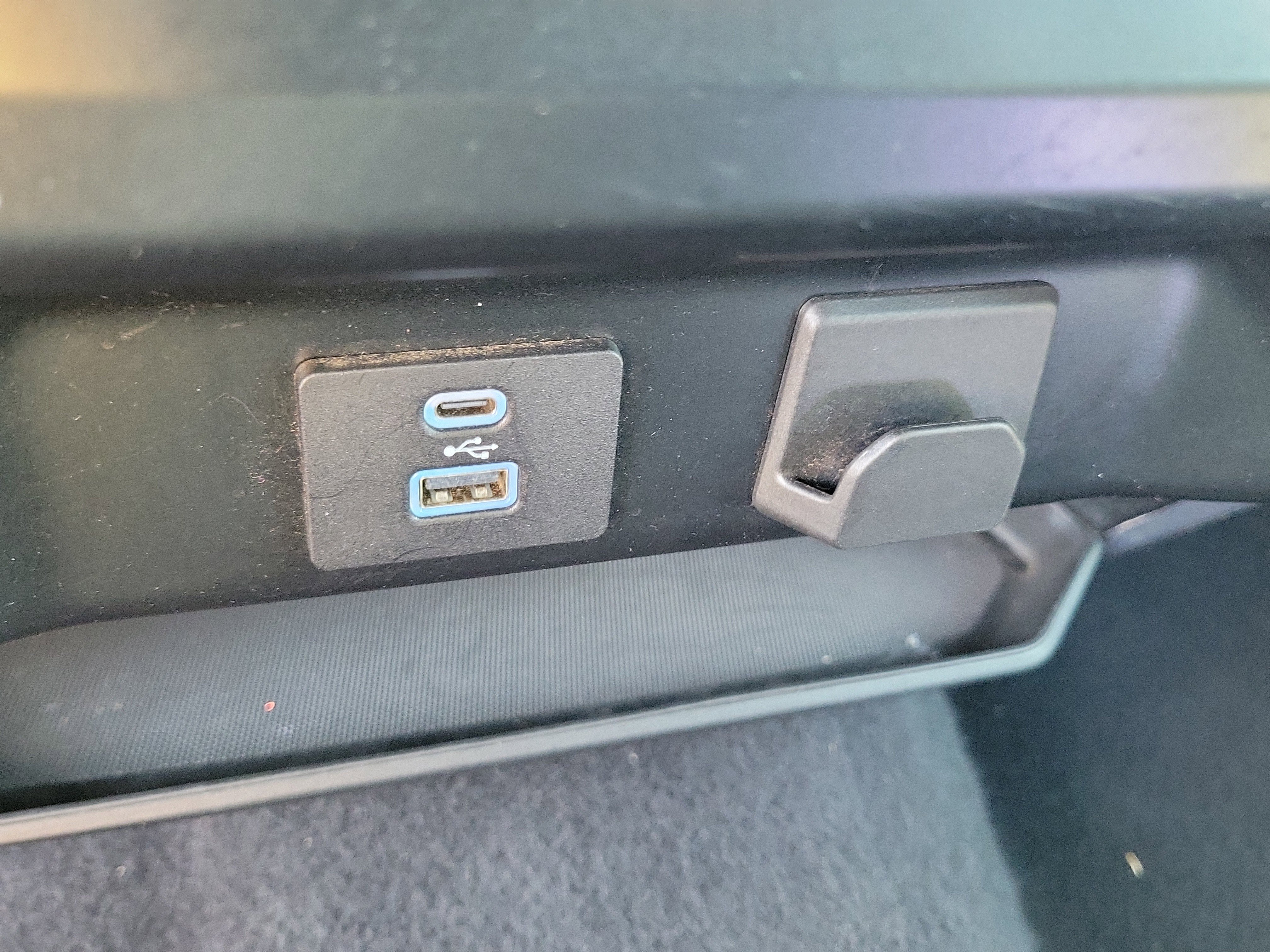 Used 2023 Ford F150 XLT w/ Equipment Group 301A Mid image 9