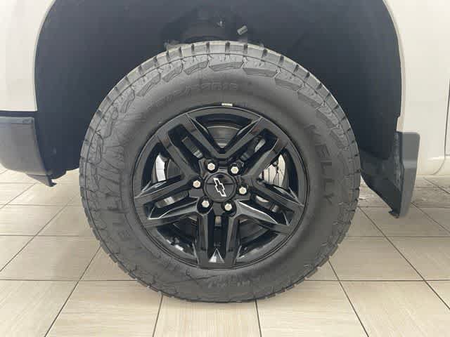 Certified 2022 Chevrolet Silverado 1500 LT Trail Boss w/ Convenience Package II AWD/4WD image 9