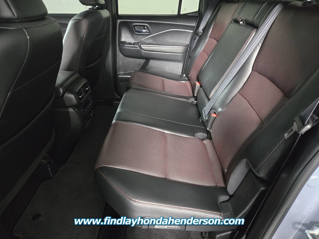 Certified 2024 Honda Ridgeline Black Edition image 16