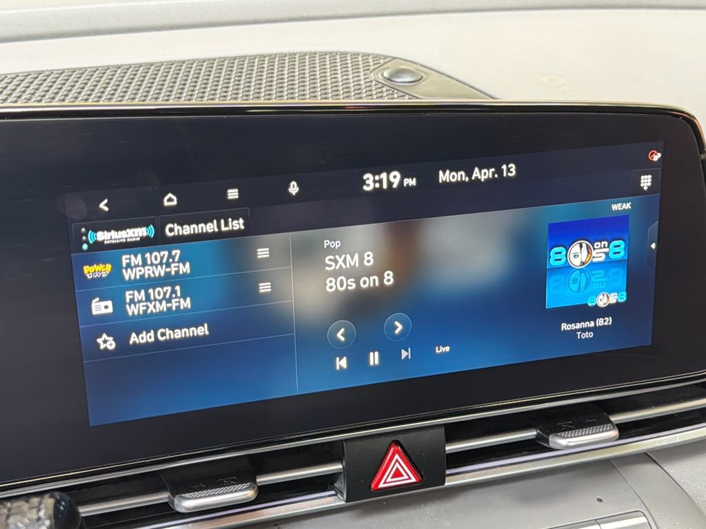 Used 2024 Hyundai Elantra SEL w/ Convenience Package FWD image 9