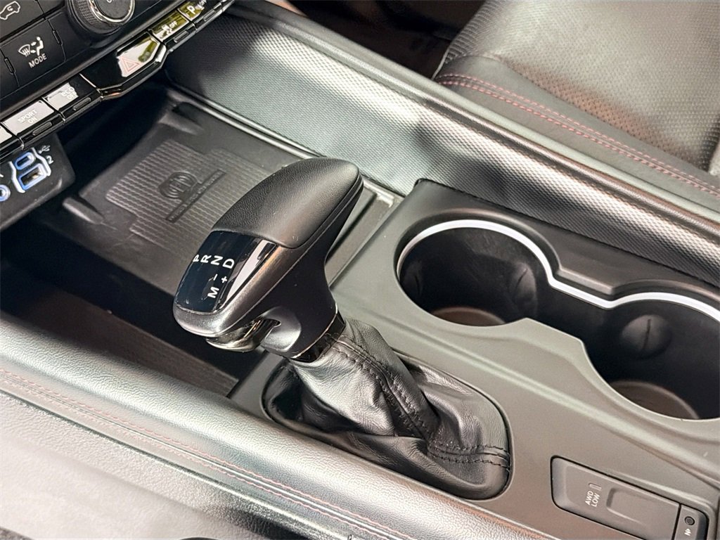 Used 2022 Dodge Durango R/T w/ Trailer Tow Group IV image 16