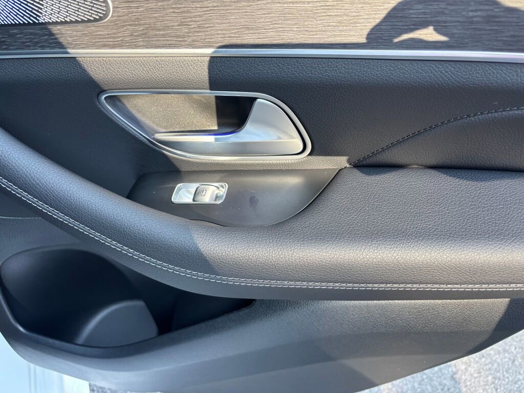 New 2026 Mercedes-Benz GLE 450 4MATIC Coupe image 17