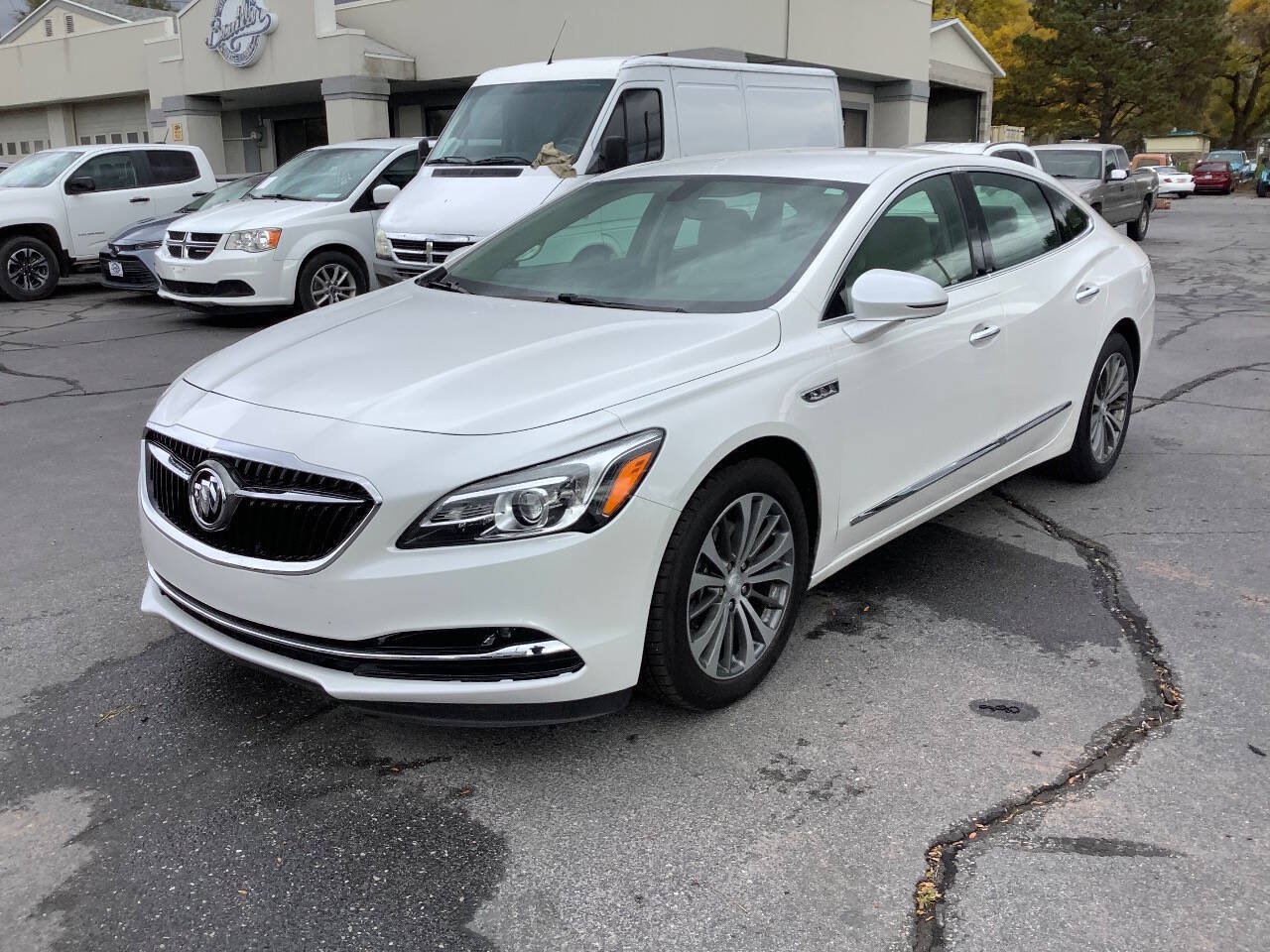 Used 2018 Buick LaCrosse Essence w/ Sights and Sounds Package FWD image 21