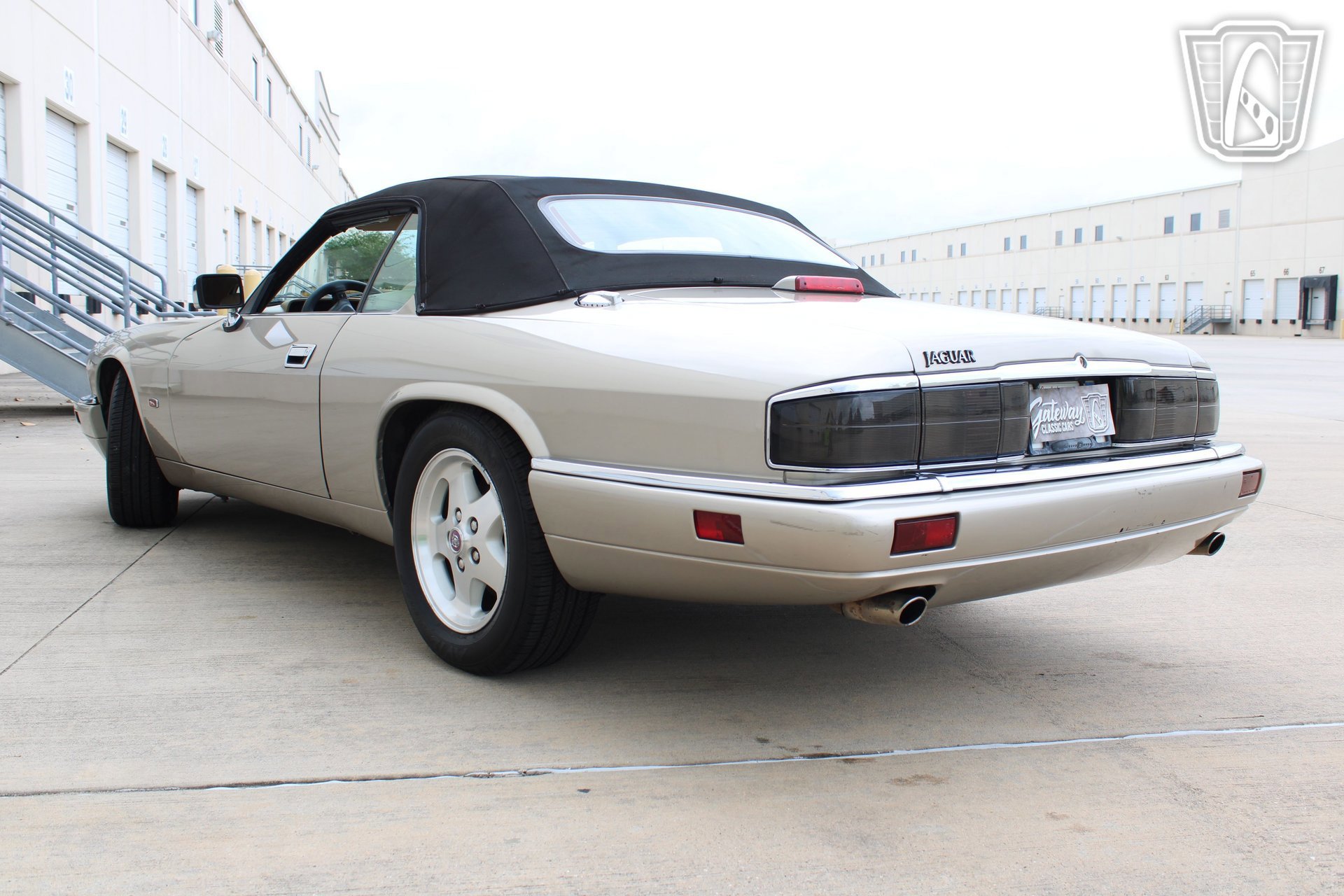 Used 1995 Jaguar XJS 4.0 Convertible image 17