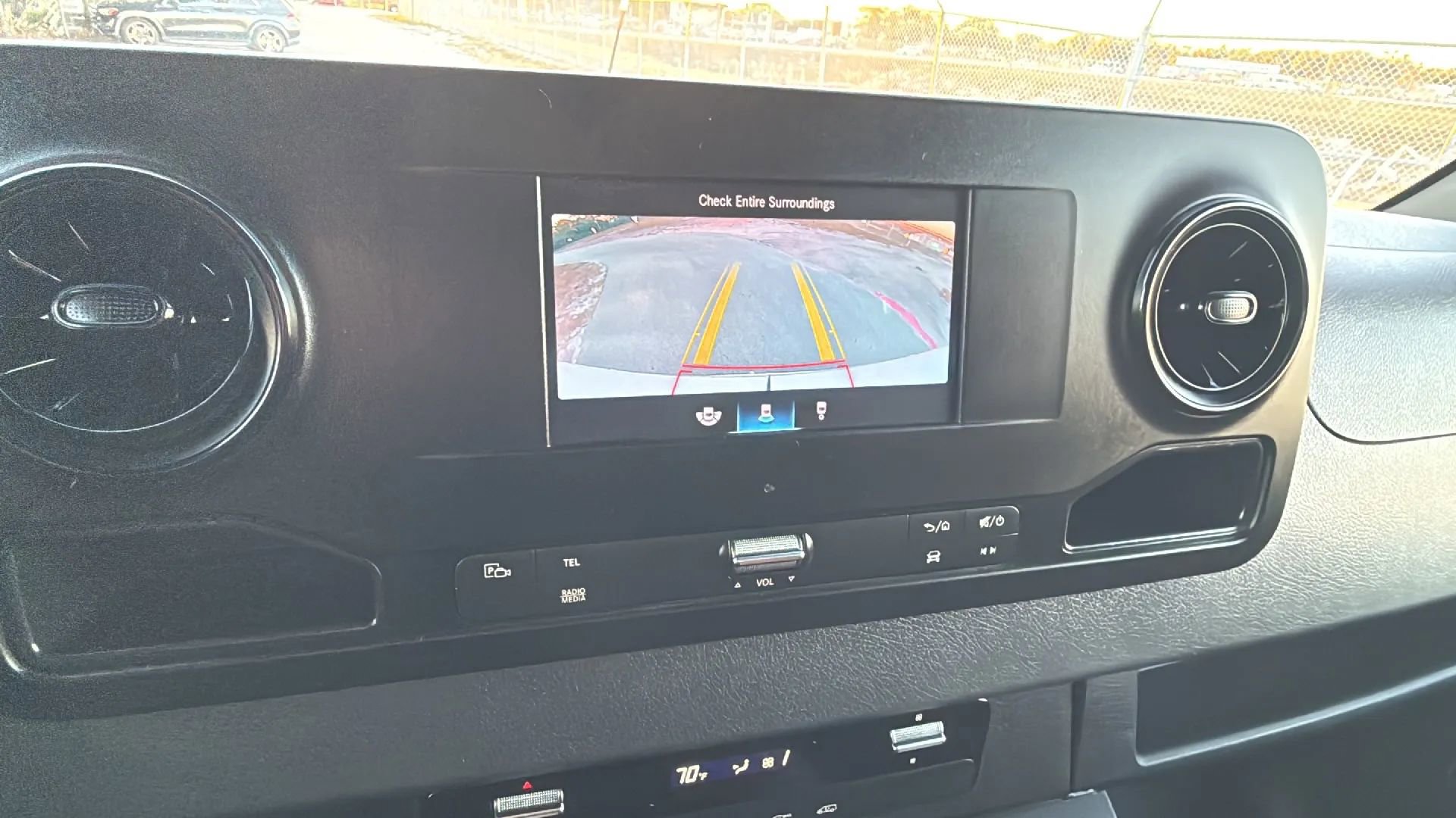 Used 2023 Mercedes-Benz Sprinter 4500 image 20