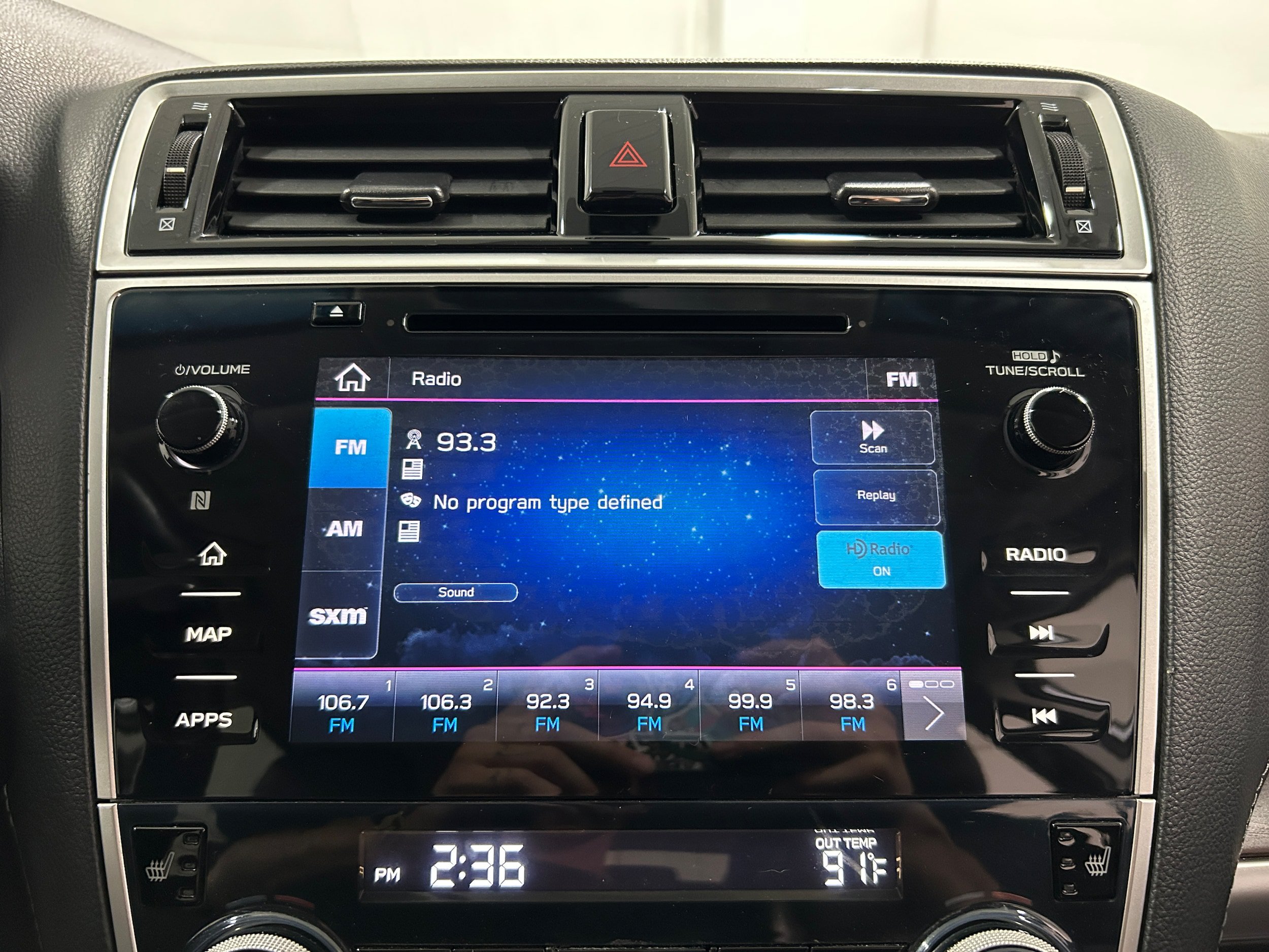 Used 2019 Subaru Outback 3.6R Limited AWD/4WD image 5