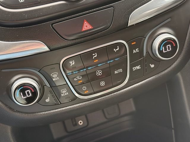 Used 2018 Chevrolet Equinox LT AWD/4WD image 22