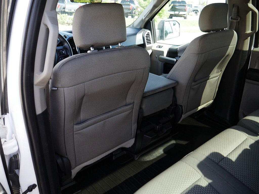 Used 2016 Ford F150 XLT AWD/4WD image 15