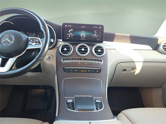 Used 2021 Mercedes-Benz GLC 300 4MATIC image 11