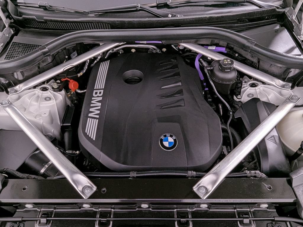 Certified 2024 BMW X5 xDrive40i w/ M Sport Package AWD/4WD image 51