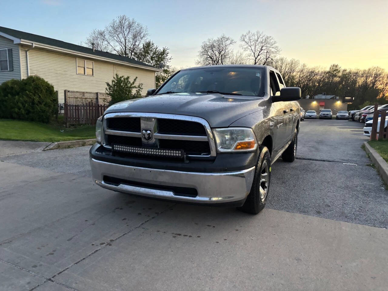 Used 2011 RAM 1500 ST w/ SXT Appearance Group AWD/4WD image 2