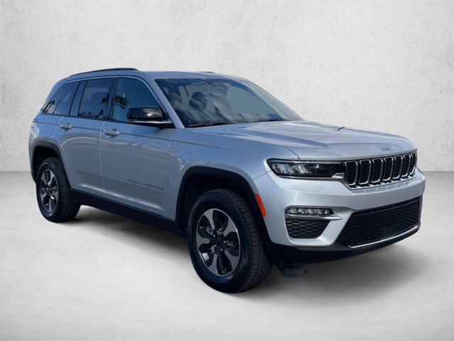 Used 2024 Jeep Grand Cherokee Limited 4xe AWD/4WD image 3