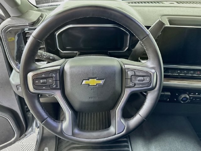Used 2026 Chevrolet Silverado 1500 LT AWD/4WD image 14